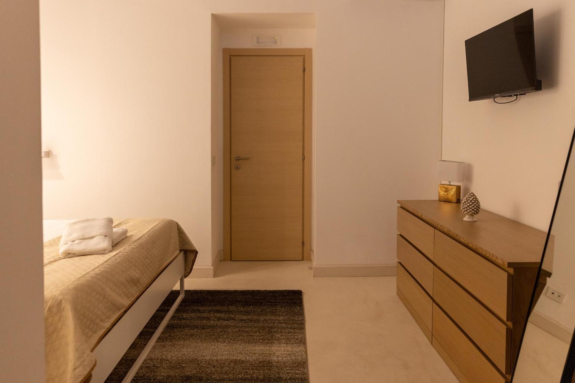 Cortile Bellini Hotel คาตาเนีย ภายนอก รูปภาพ